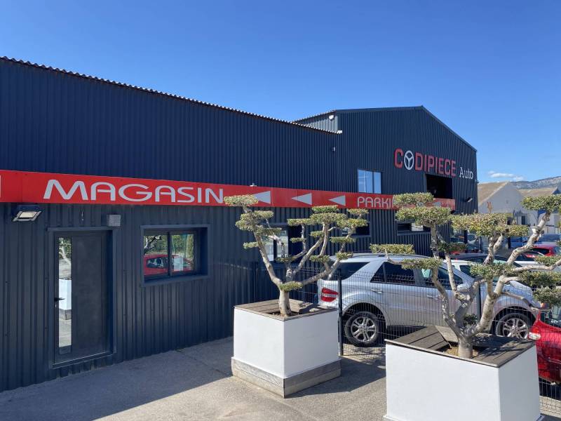 Vente de pièces automobile d'occasion à Toulon