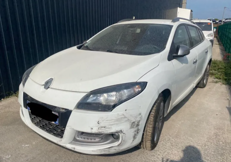 Renault Megane 3 Phase 2 Break pour pièces à La-Seyne / Six-Fours